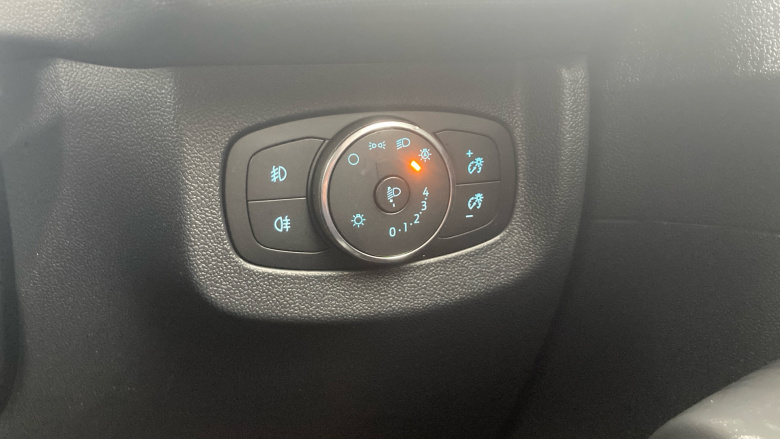 Ford Transit Courier E-Transit Courier 100kW 43kWh Limited Van Auto